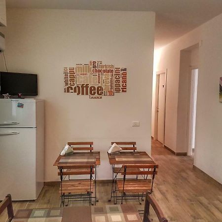 Baci Di Sicilia Bed and Breakfast Palermo Buitenkant foto